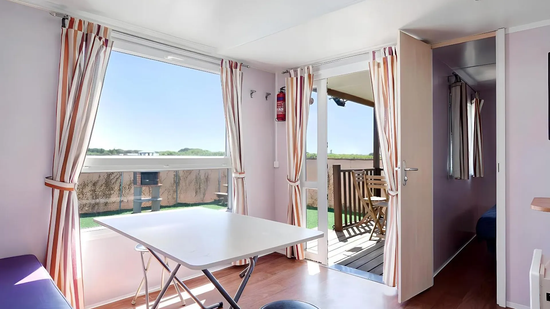 Campsite Bungalows Cerca De La Playa Con Piscina, Jardin Conil De La Frontera