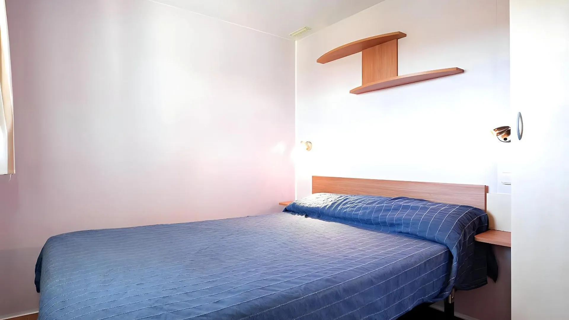 Bungalows Cerca De La Playa Con Piscina, Jardin كونيل ذي لا فرونتيرا